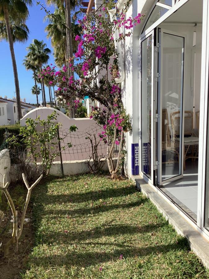 マラガPlaya Marina Club Pretty Houseアパートメント エクステリア 写真