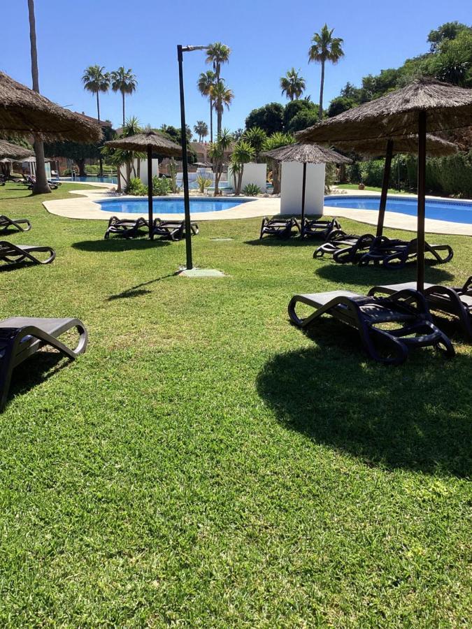マラガPlaya Marina Club Pretty Houseアパートメント エクステリア 写真
