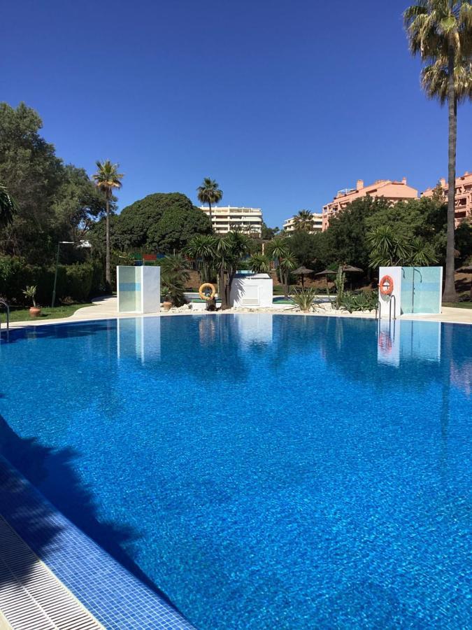 マラガPlaya Marina Club Pretty Houseアパートメント エクステリア 写真